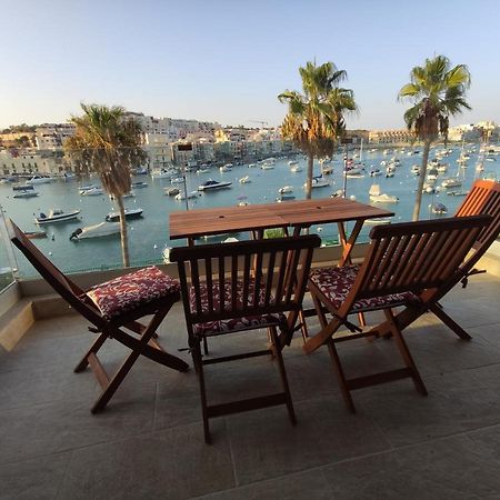 Aquamarine Sea Front Apartments - Second Floor 마르사스칼라 외부 사진