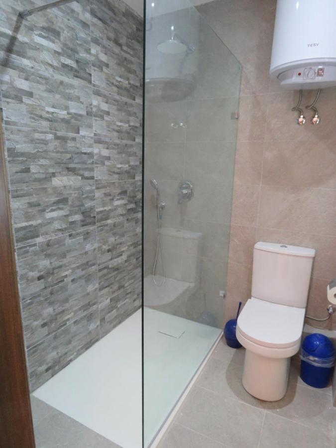 Aquamarine Sea Front Apartments - Second Floor 마르사스칼라 외부 사진