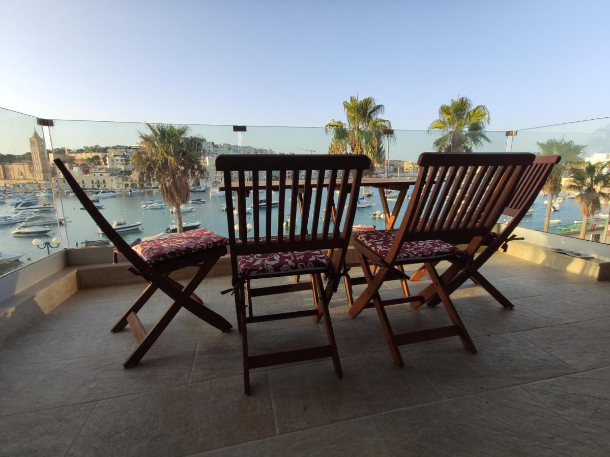 Aquamarine Sea Front Apartments - Second Floor 마르사스칼라 외부 사진